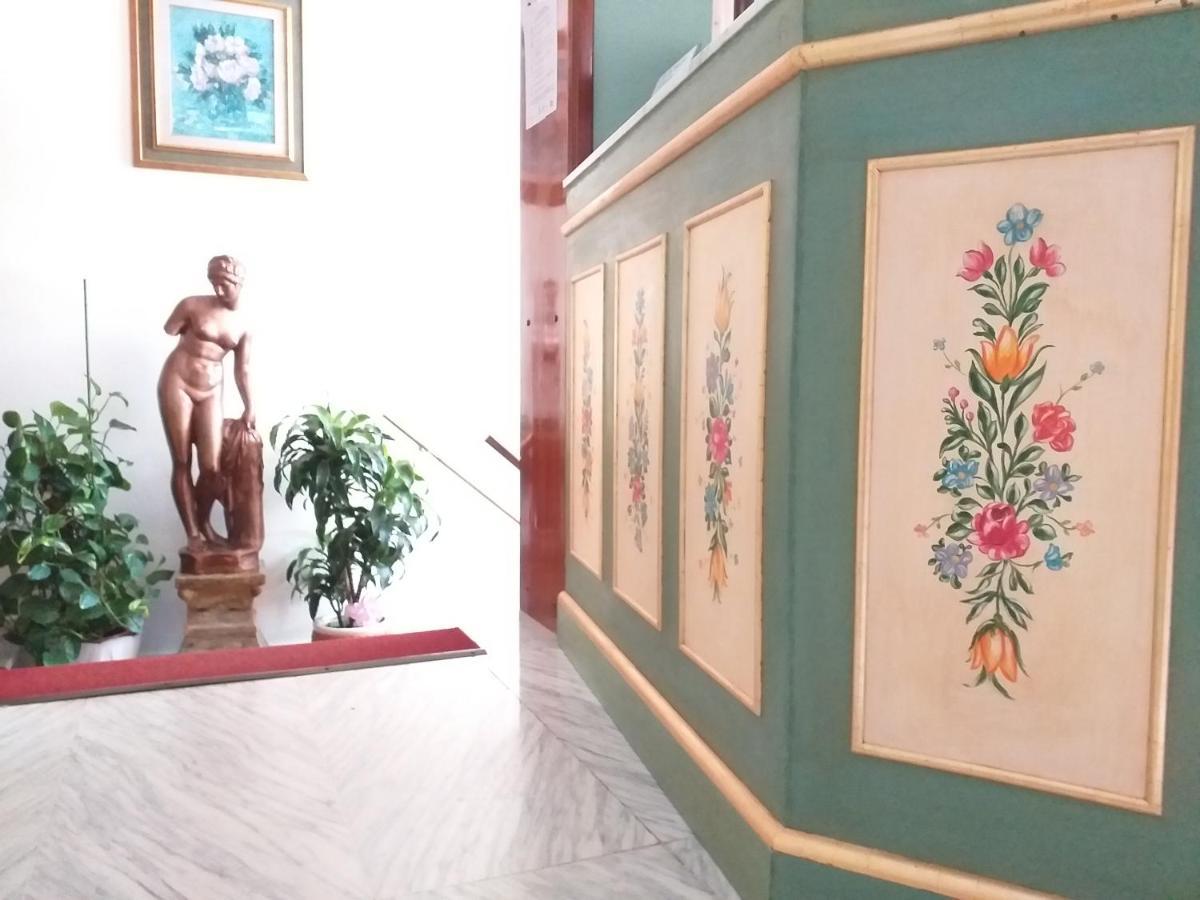 Hotel Bologna Флоренція Екстер'єр фото