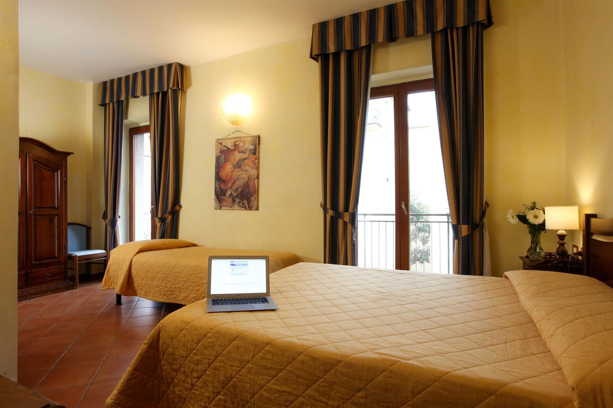 Hotel Bologna Флоренція Екстер'єр фото